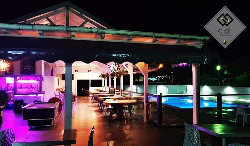 Le Gligli Bed and Breakfast Le Gosier  Exterior foto